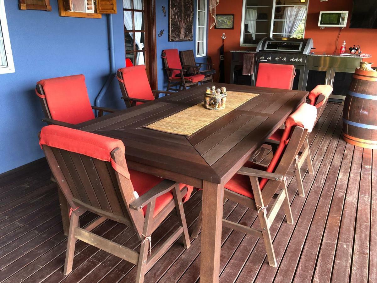 Island Time Guest Room Flying Fish Cove Ngoại thất bức ảnh